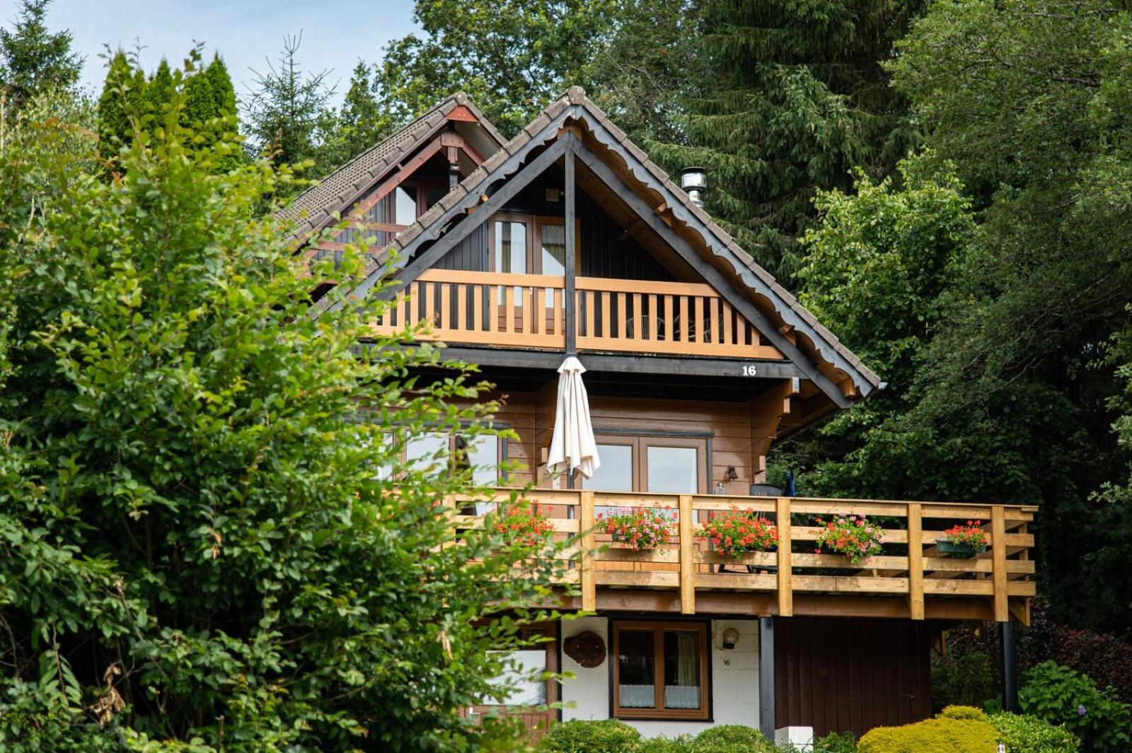 Ardenparks Petite Suisse Ξενοδοχείο Dochamps Εξωτερικό φωτογραφία