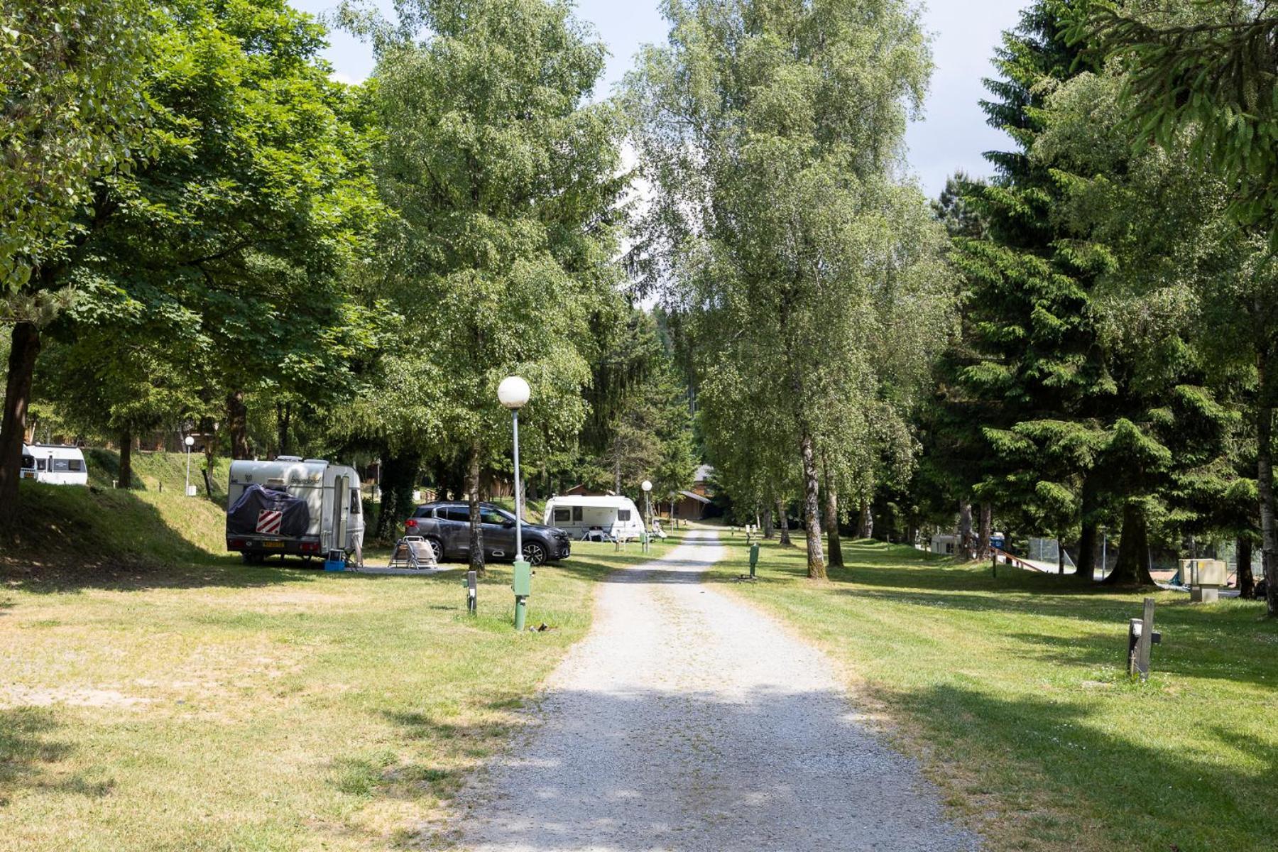 Ardenparks Petite Suisse Ξενοδοχείο Dochamps Εξωτερικό φωτογραφία