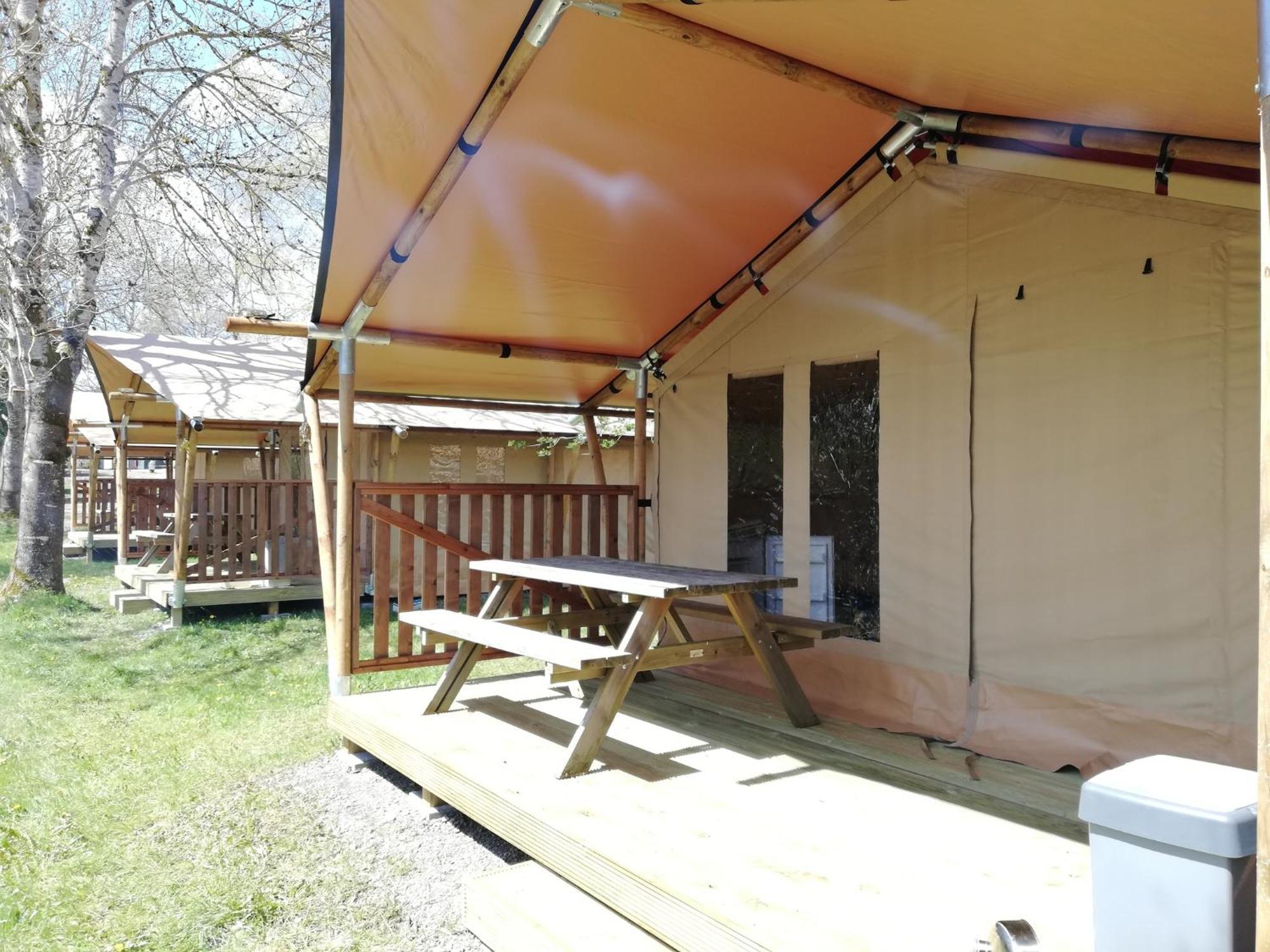Ardenparks Petite Suisse Ξενοδοχείο Dochamps Εξωτερικό φωτογραφία